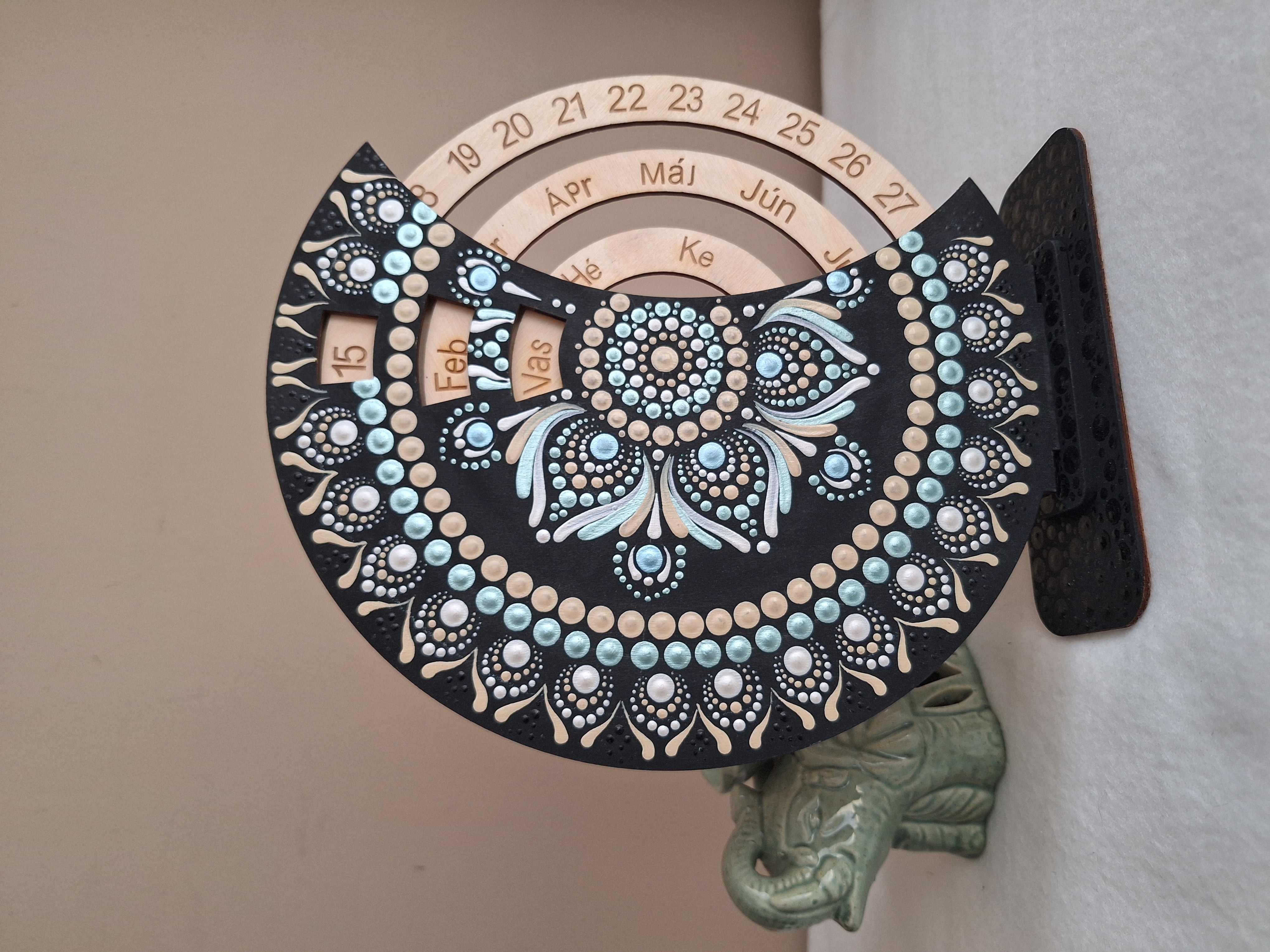 Öröknaptár - 25 cm-es, kézzel készített, egyedi darab